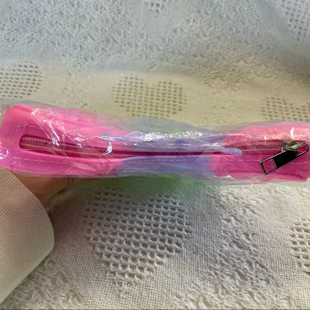 NEW Pop It Zip Pouch